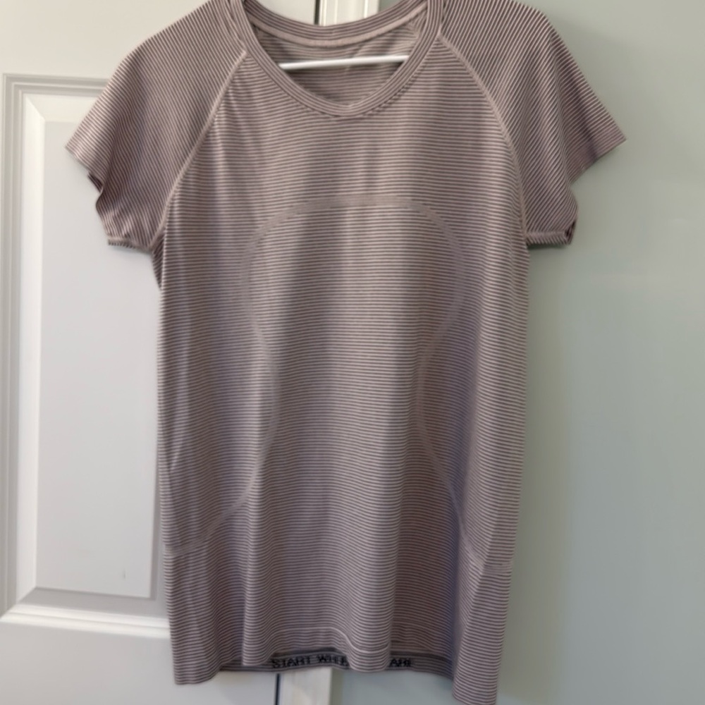 Lululemon Swiftly Tech Short-Sleeve 2.0